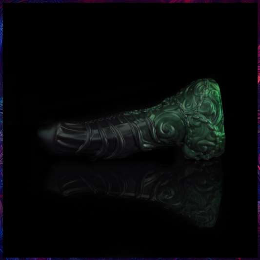 The Necromant Flop - Soft - (S) 15 cm / 5.9 inch